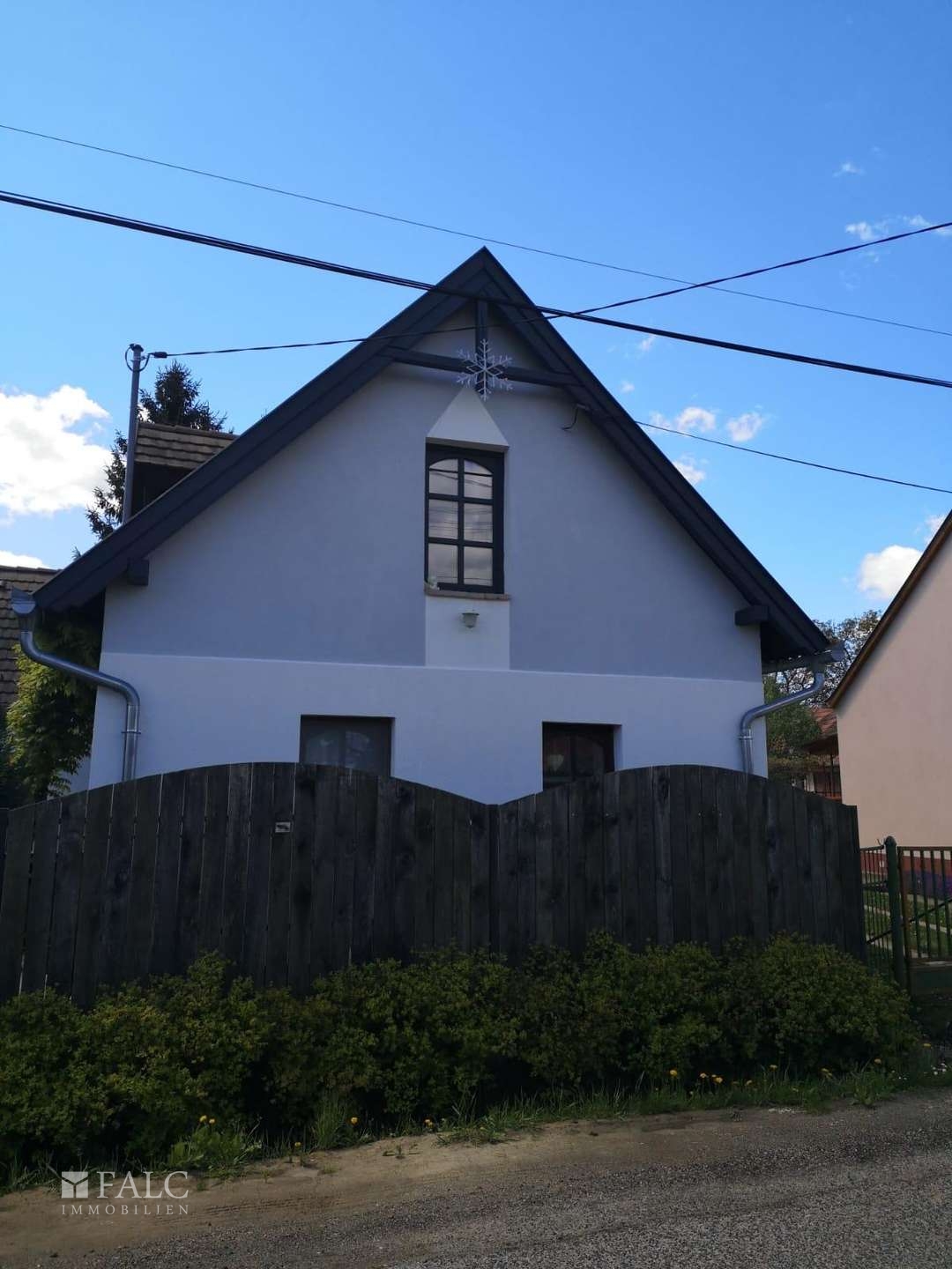 6af7720d-9bd3-4626-a1c1-40988288cdb2