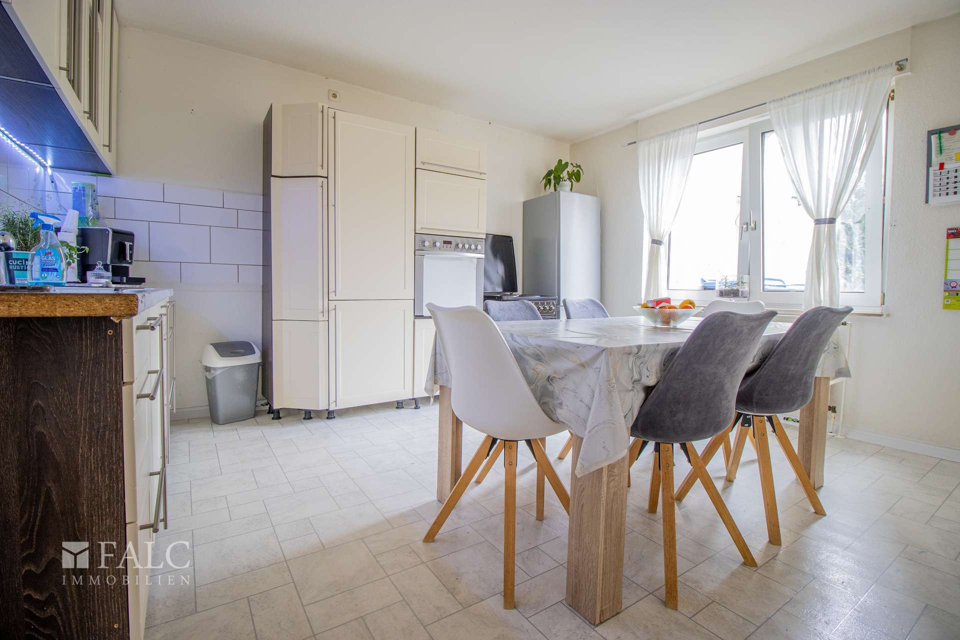 Koch-/ und Essbereich