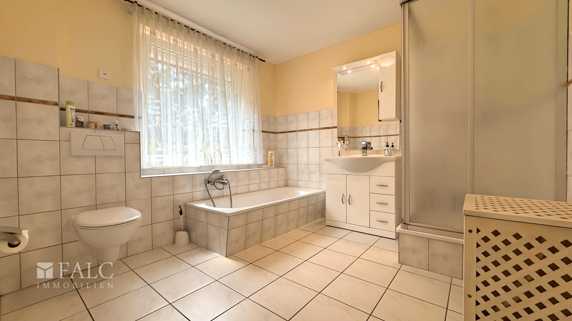 Badezimmer im Erdgeschoss 