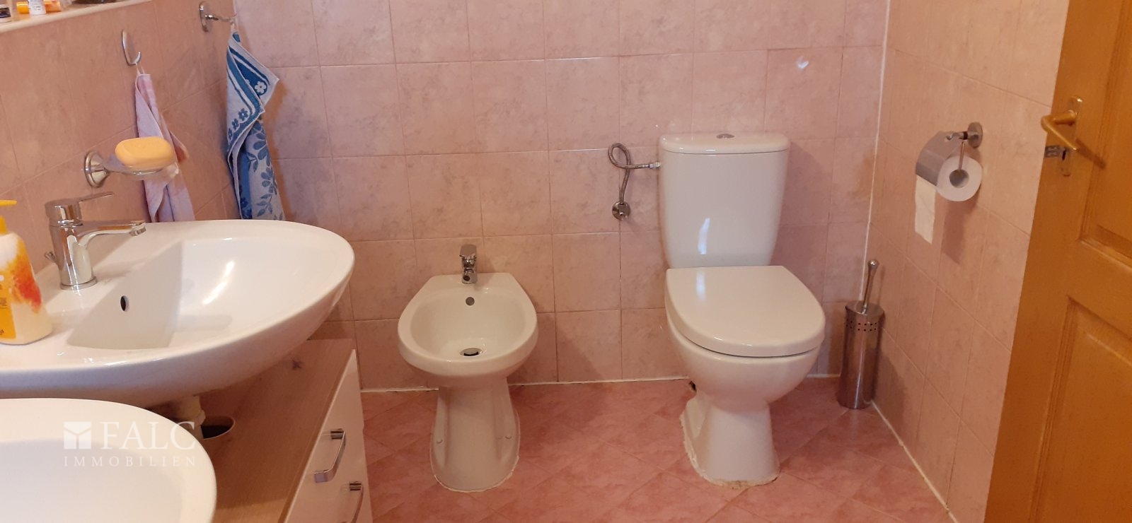 CM1407 auswander-ungarn-Badezimmer