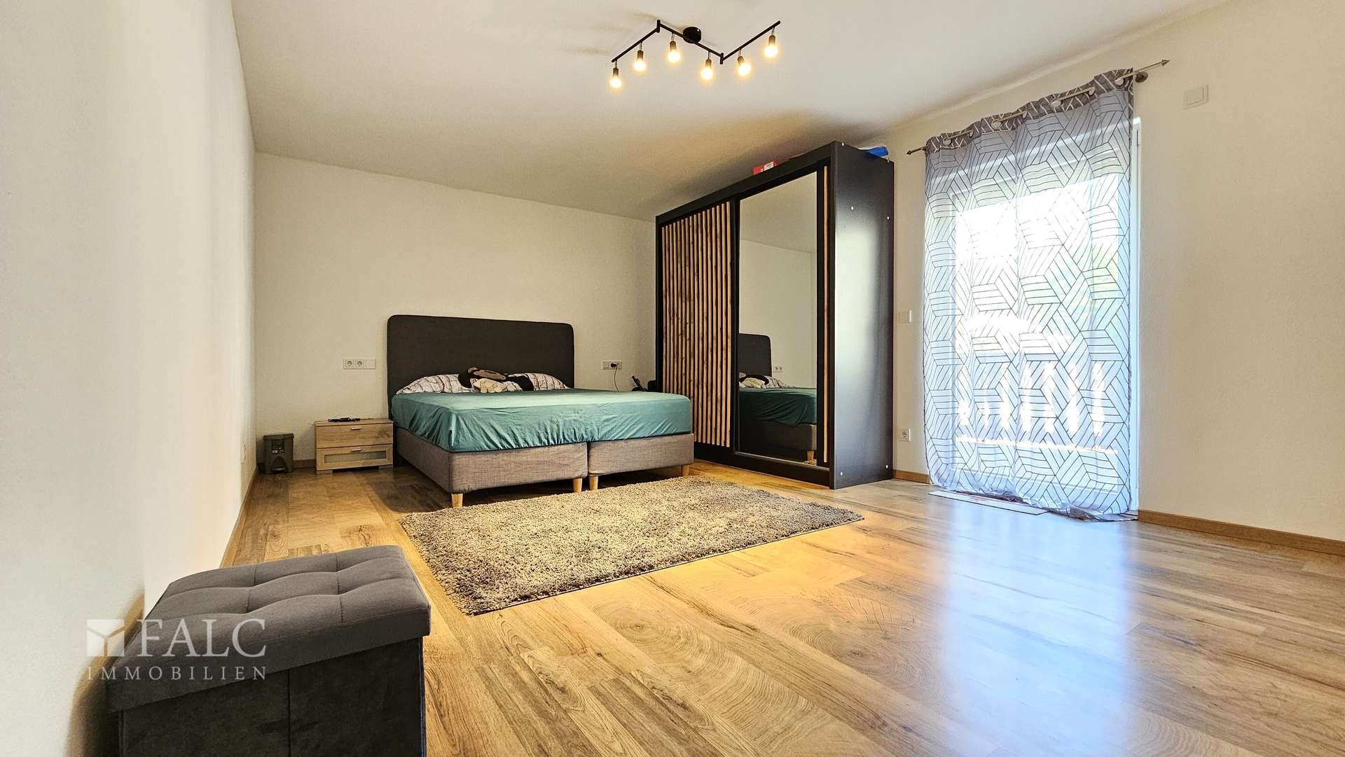 Wohnung - Schlafzimmer