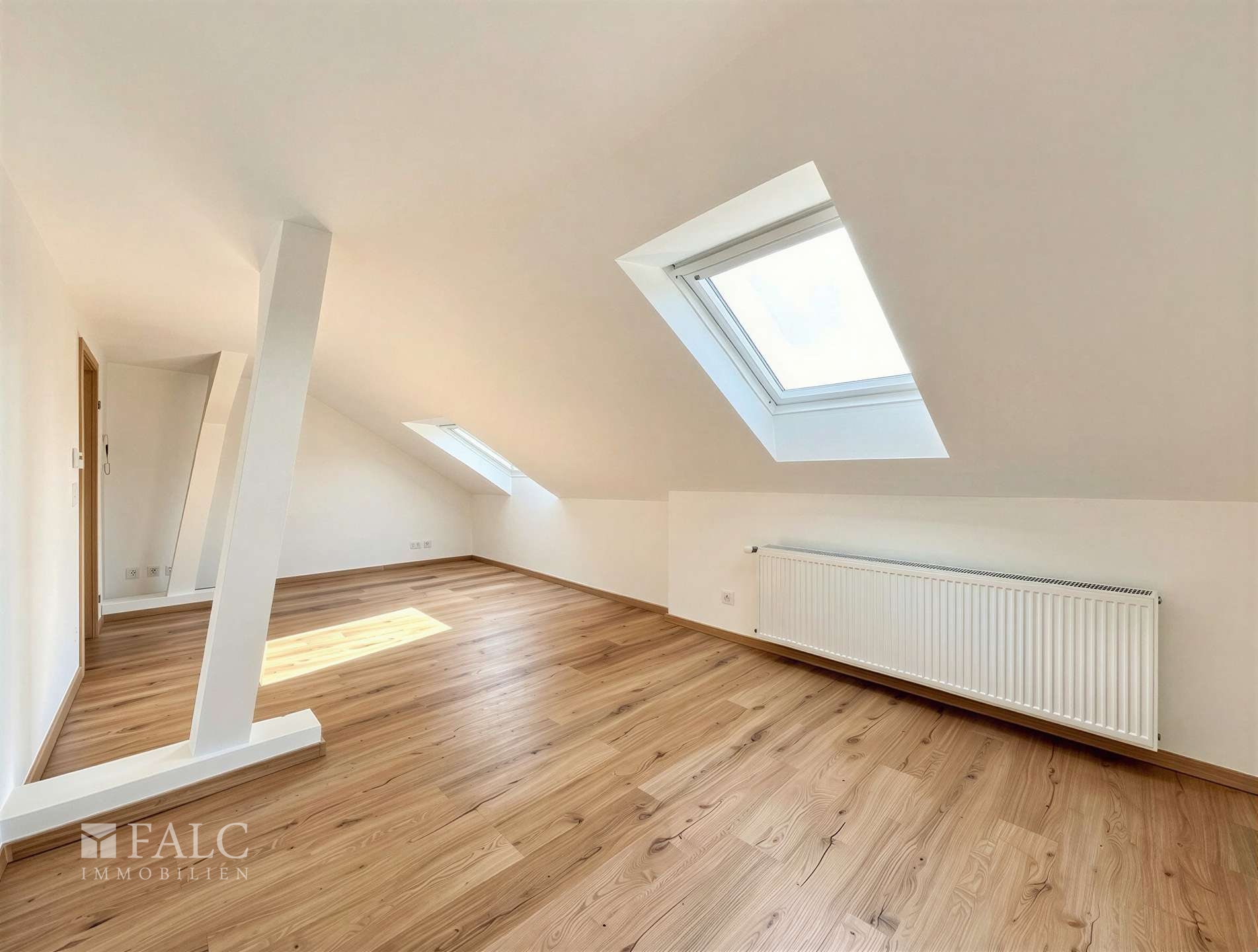 Wohn- und Schlafzimmer