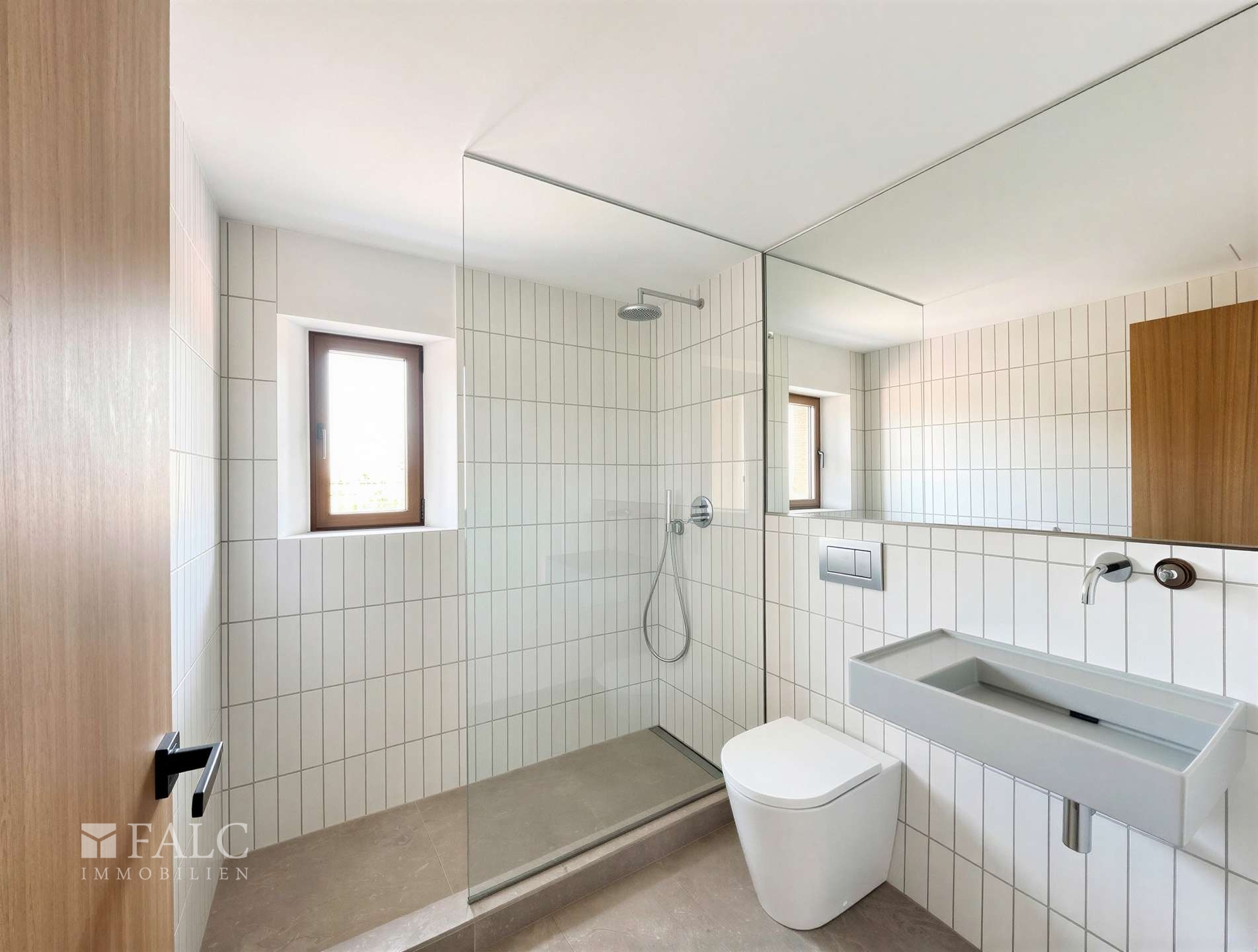 Gäste-Badezimmer en Suite II EG 