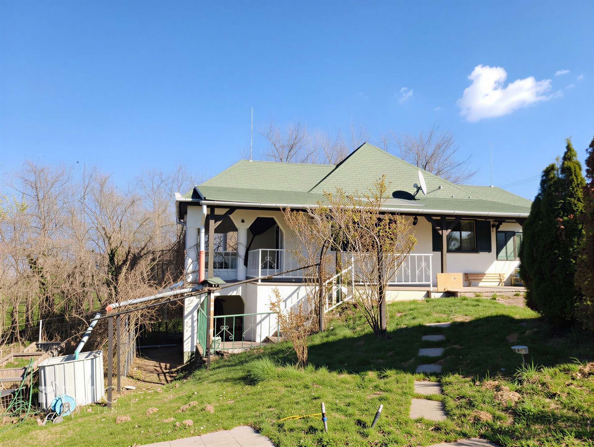 Außenansicht - (KI generiert)