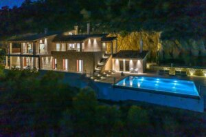 Impresionante Finca Chalet Nuevo en Buñola