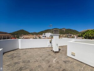 Neubau-Penthouse mit Panoramadachterrasse im schönen Andratx