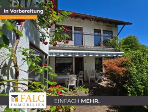 Grenznahes DHH-Juwel mit Apartment – top Lage zur Schweiz!