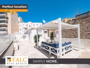 "Zentrales Penthouse mit Pool und großzügiger Dachterrasse in Palma"