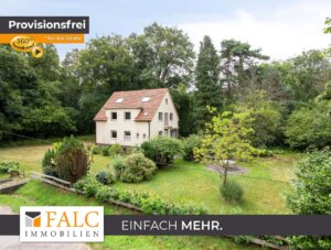 Rarität am Naturschutzgebiet: Zweifamilienhaus mit großem Grundstück in Köln-Dellbrück
