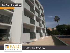 Gestalten Sie Ihr neues Zuhause: Wohnung in Cala Millor mit großem Potenzial