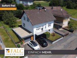 Schönes Einfamilienhaus mit wunderschönem Garten