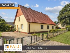 ***Einfamilienhaus mit PV Anlage / Wallet und vielseitigem Nebengelass***