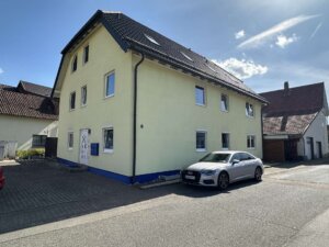 ***Attraktive 3-Zimmer-Dachgeschosswohnung mit großem Balkon in Wulften***
