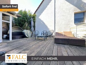 ***Besondere 3 Zimmer Erdgeschosswohnung mit Whirlpool, Terrasse & Garage in Hetjershausen** *