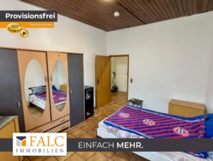 Familien oder Investoren aufgepasst: geräumige 4 Zimmer Wohnung *Provisionsfrei*