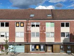Vielseitige Gewerbeeinheit mit Wohnmöglichkeit & zwei Garagenstellplätzen