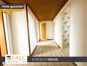 Für die Familie : Schön geschnittene Eigentumswohnung mit Loggia und Blick ins Grüne
