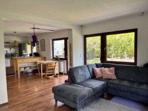 106 m² gepflegte 3,5 Zimmer Gartenwohnung in ruhiger Herrenberger Lage
