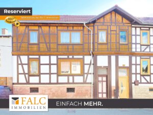 Raus aus der Wohnung! Reihenmittelhaus: Potenzial in Arnstadt: Garten , Balkon, Terrasse, 5 Zimmer