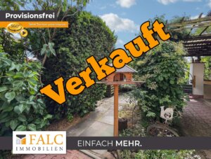 *Reserv.* Charmantes Reihenhaus mit traumhaften Garten!