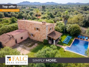 Natursteinfinca mit Pool und Ferienvermietungslizenz in Felanitx