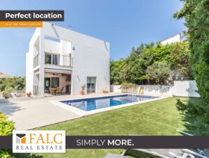 Sonnige Villa mit Aussicht und Pool in La Bonanova