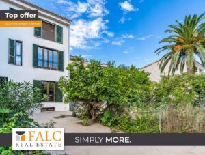 Modernes Neubau-Stadthaus mit Bergblick im Herzen von Sóller