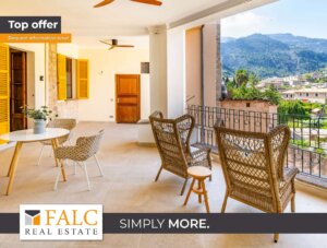 Herrschafliche Stadtvilla mit traumhaften Bergblick und Garten in Sóller