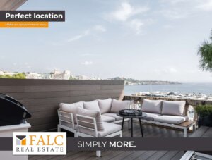 Modernes Penthouse in 1. Meereslinie mit privater Terrasse und Hafenblick in Cala Nova