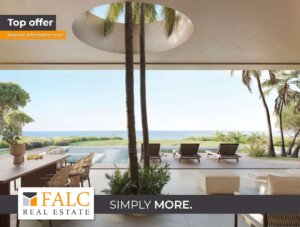 Atemberaubende Neubau-Villa in erster Meereslinie in Sa Torre