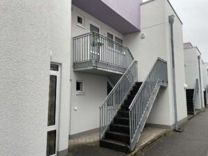 Tolle 3 ZKB Maisonette-Wohnung mit Terrasse