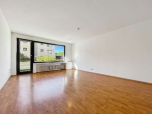 Charmante und zentrale Erdgeschosswohnung – praktische Einbauküche inklusive