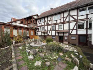 ***Zweifamilienhaus mit Einliegerwohnung - Viel Platz für Familie, Generationen oder Vermietung***