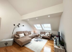 Moderne Dachgeschosswohnung in Solingen-Wald