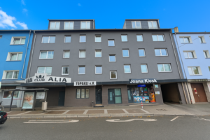 INNENSTADT | Wohn- und Geschäftshaus mit Garagen und Stellplätzen *Provisionsfrei für den Käufer*