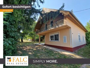 Großes Landhaus in gutem Zustand auf einem schön eingewachsenen Grundstück